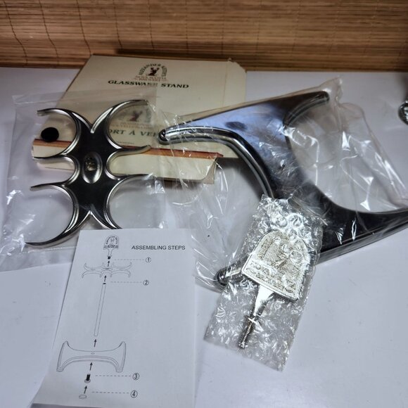 Alexander Keith's Beer Glasses and Stand Set 4 Glasses India Pale Ale - Picture 11 of 16